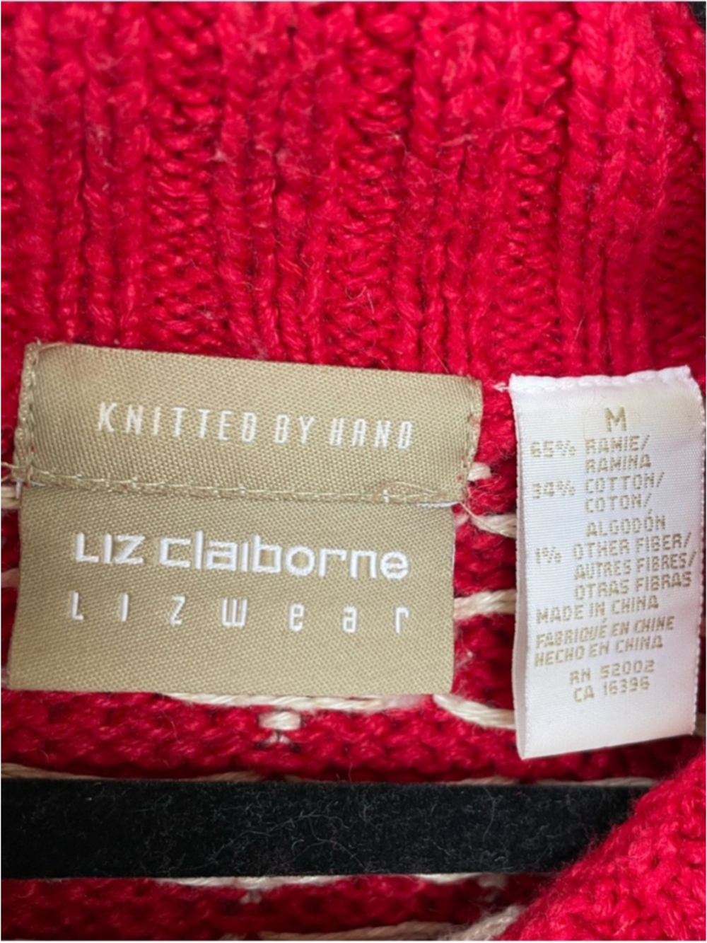 Liz Claiborne Vintage Red Christmas Scenic Hand Knit Sweater Winter Cabin M - Picture 6 of 6